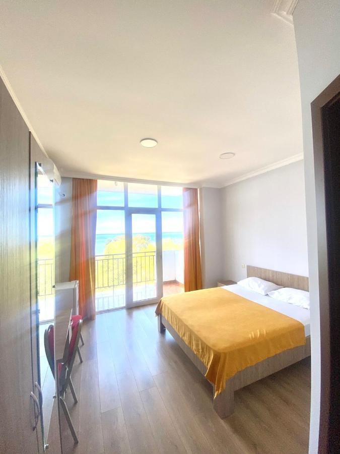 Mimino Aparthotel Batumi Exterior foto